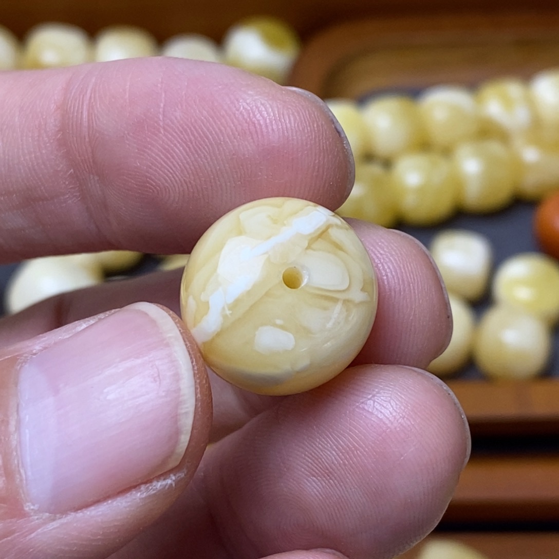 未镶嵌蜜蜡琥珀画木**飞