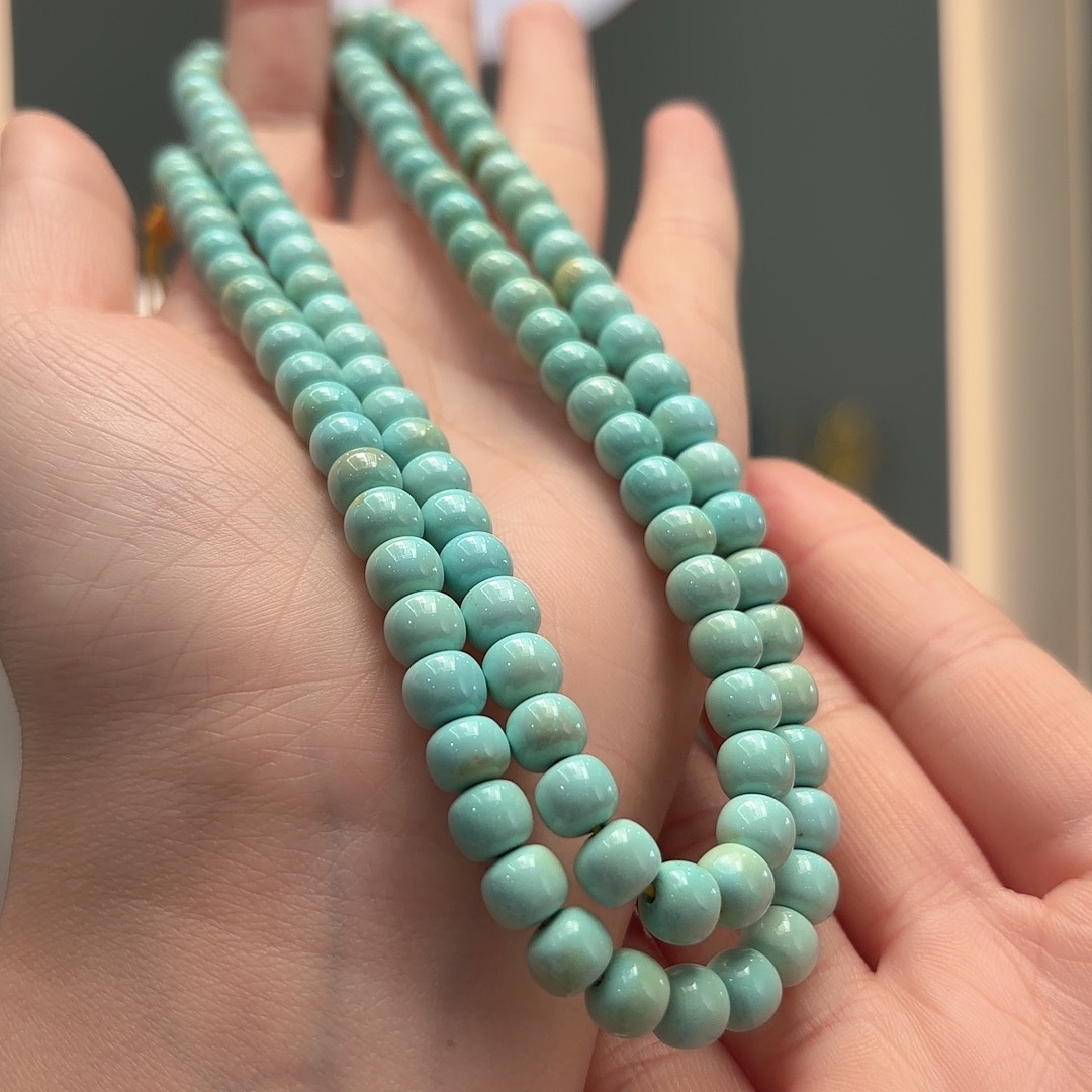 绿松石未镶嵌颈饰