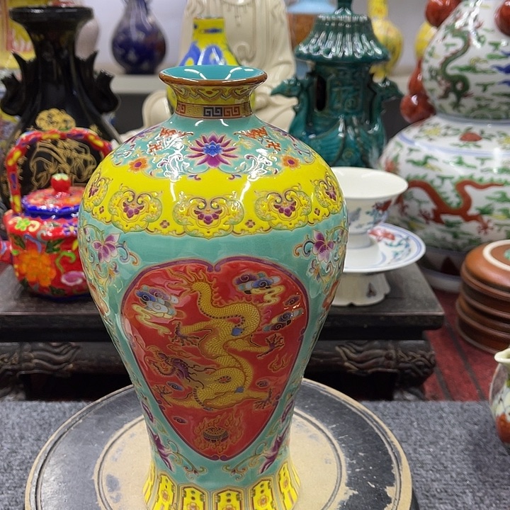瓷器摆件工艺品有