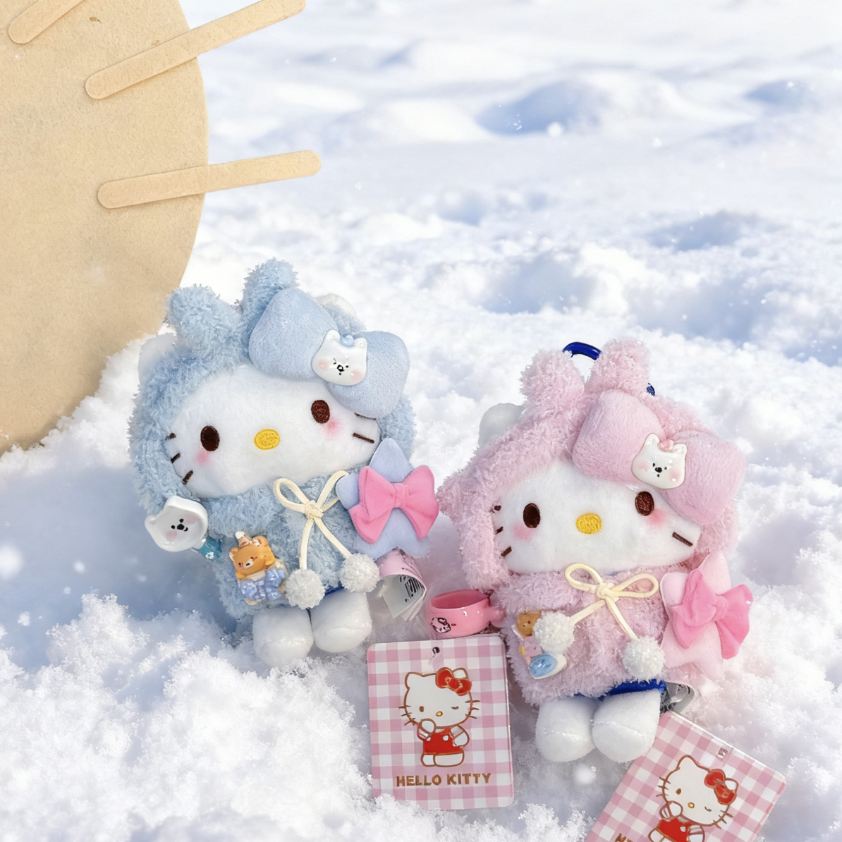 正版hello kitty包包挂件小蓝小粉冬季甜美可爱情侣包挂饰