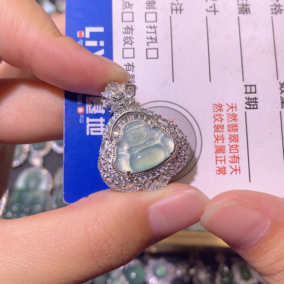 翡翠未镶嵌颈饰天然