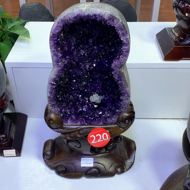 紫晶大型摆件（非配饰）未镶嵌九**弼