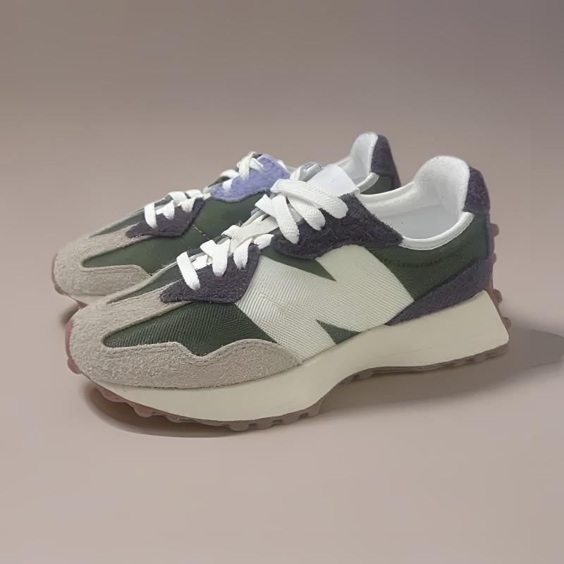 327小蛮腰时尚百搭拼色透气复古低帮女款休闲板鞋