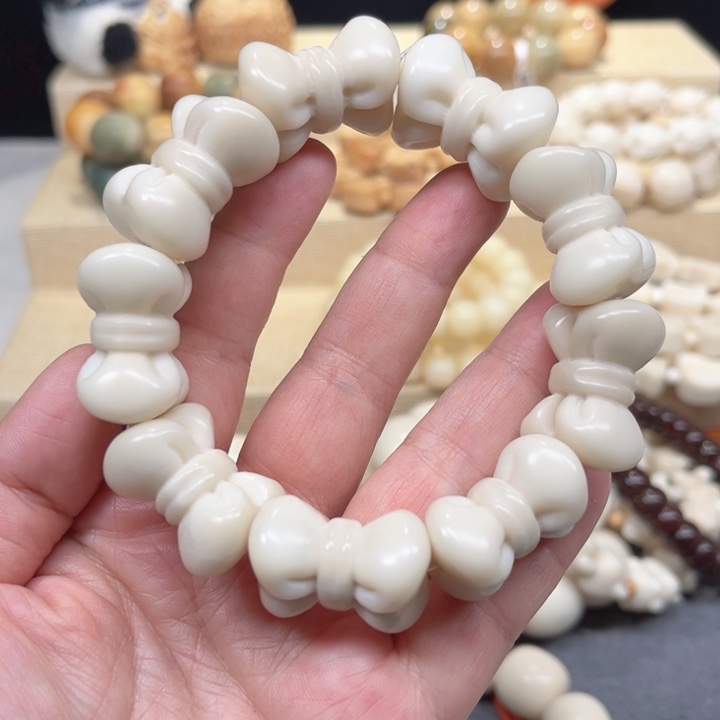 菩提根/象牙果手串2-15-19 蝴蝶结微瑕