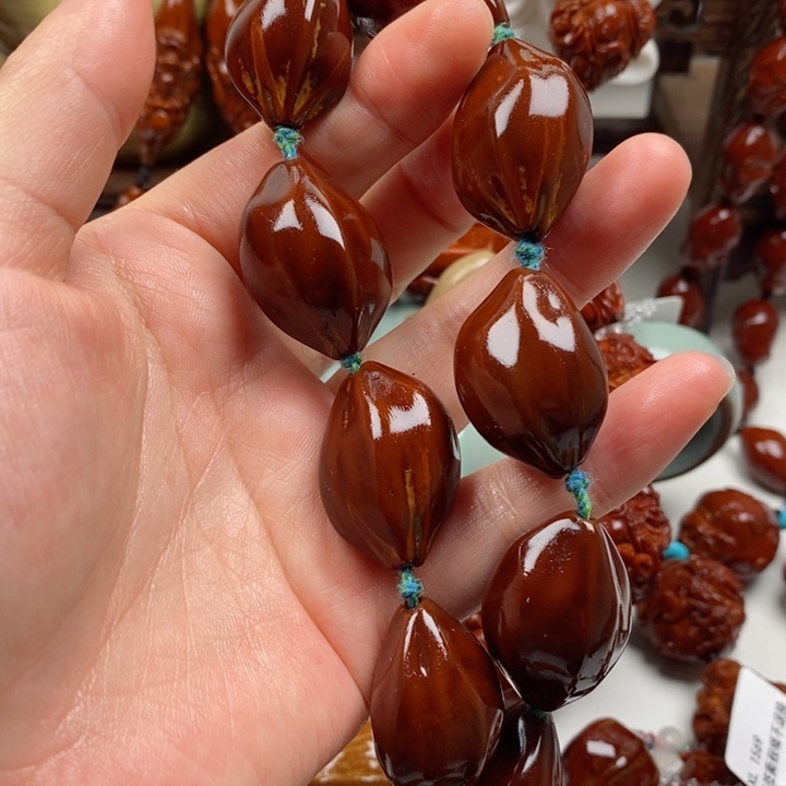 橄榄核吊坠开****回血回血