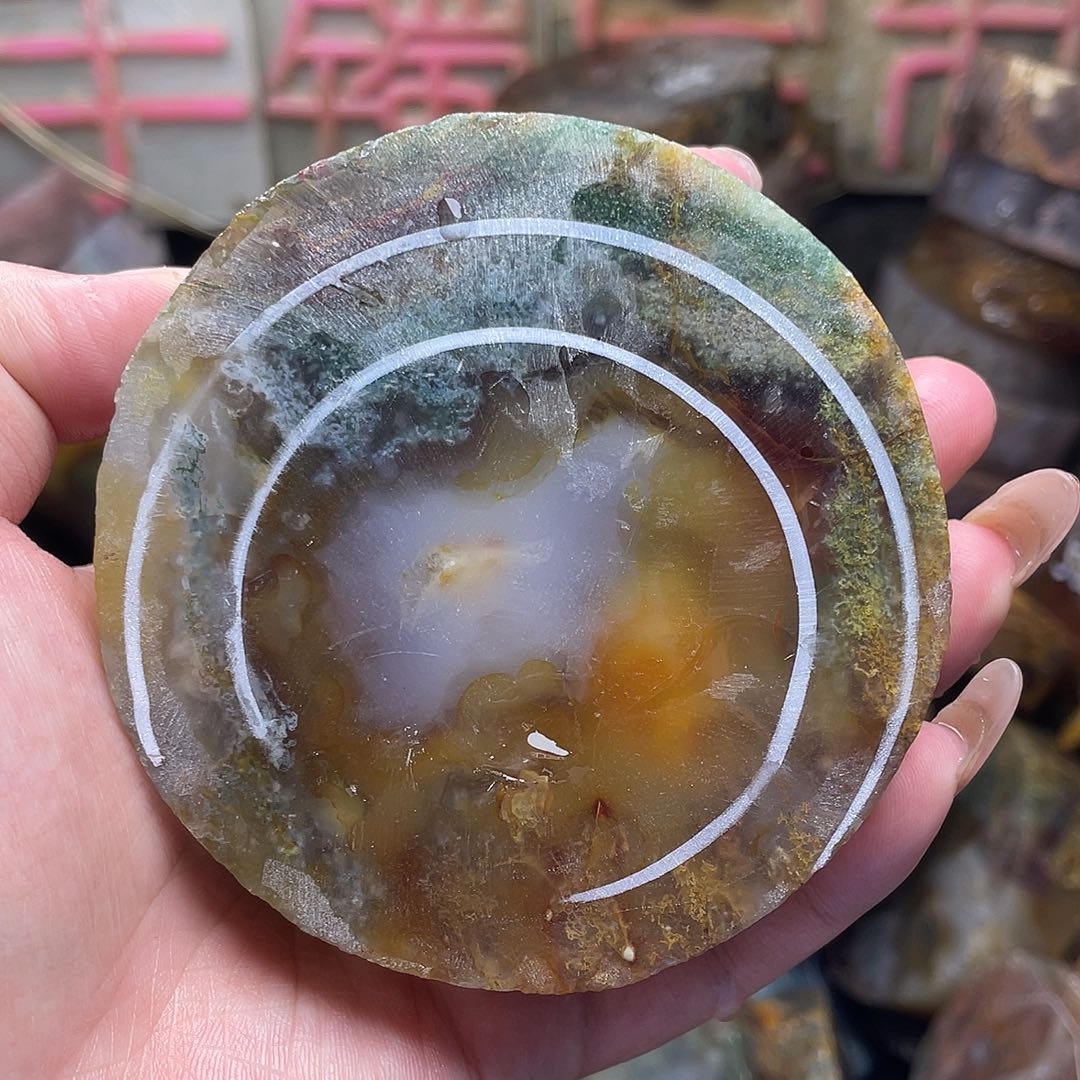 丽***所定制玛瑙私人定制玛瑙手镯