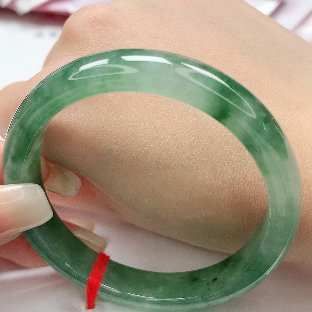 【闪购商品】翡翠手镯未镶嵌缅甸天然A货翡翠