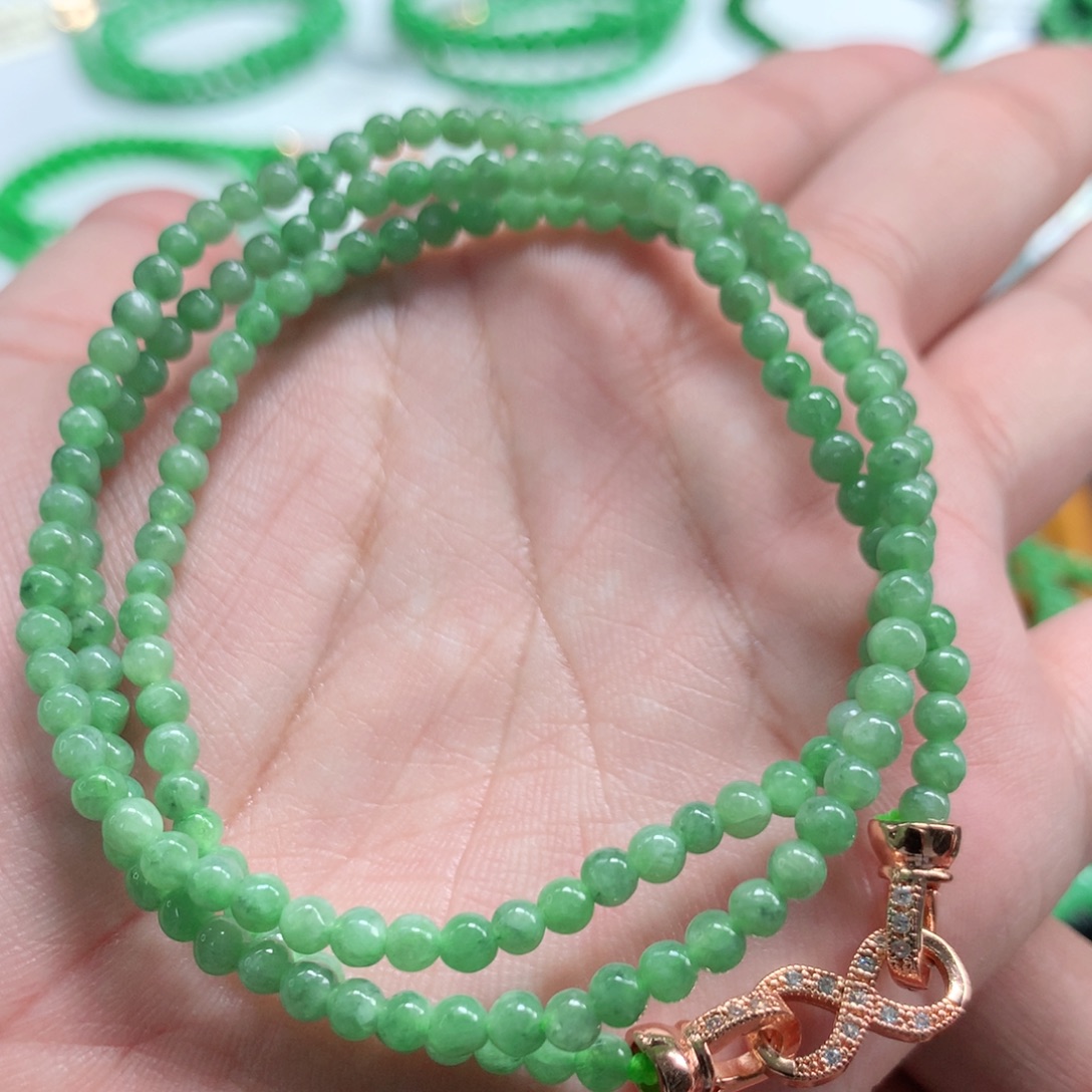 翡翠未镶嵌手链翡翠