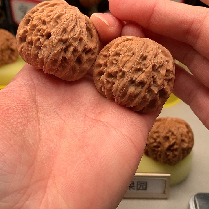 文玩核桃吊坠39.5尺全品磨盘633