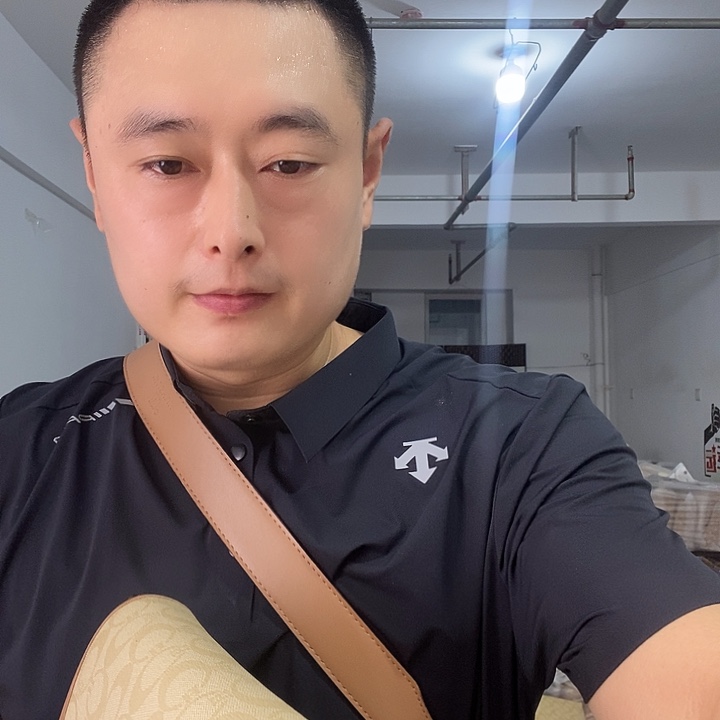 麂皮（革）水牛皮（革）锦纶PVC牛皮（革）山羊皮（革）