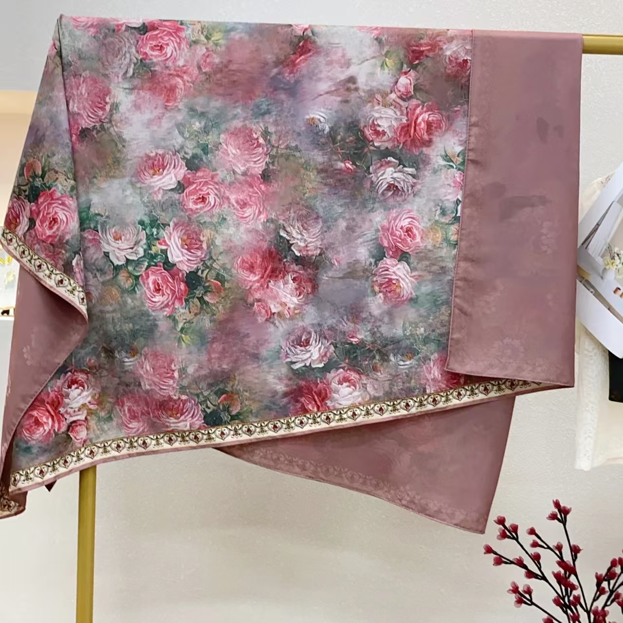 SJ275粉红玫瑰140*140cm丝巾/网红围巾双面双色轻奢国风
