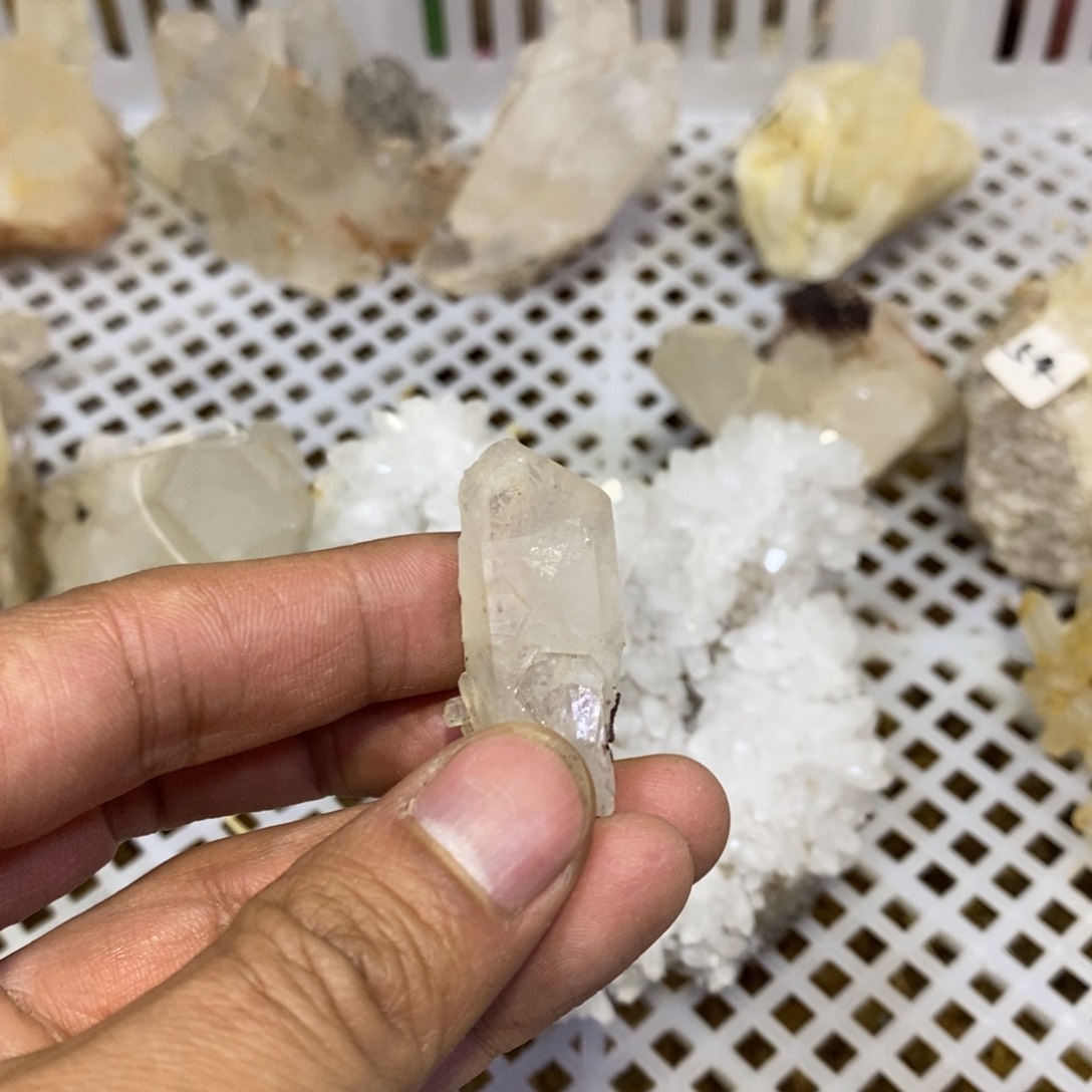 水晶水晶原石摆件未镶嵌?****?