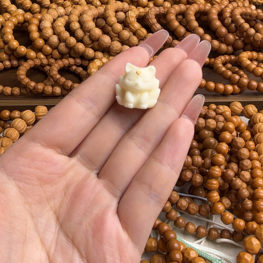 手串猴头核桃九尾狐