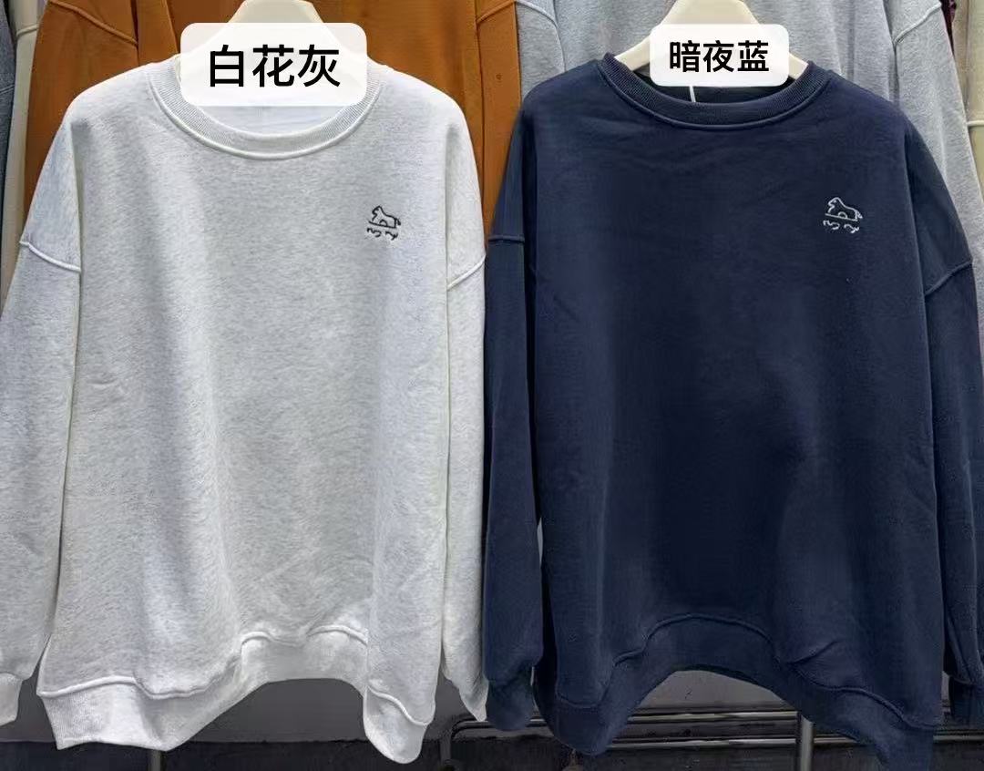 33推荐 YJ#3107 日系刺绣小马卫衣 2025-11-28