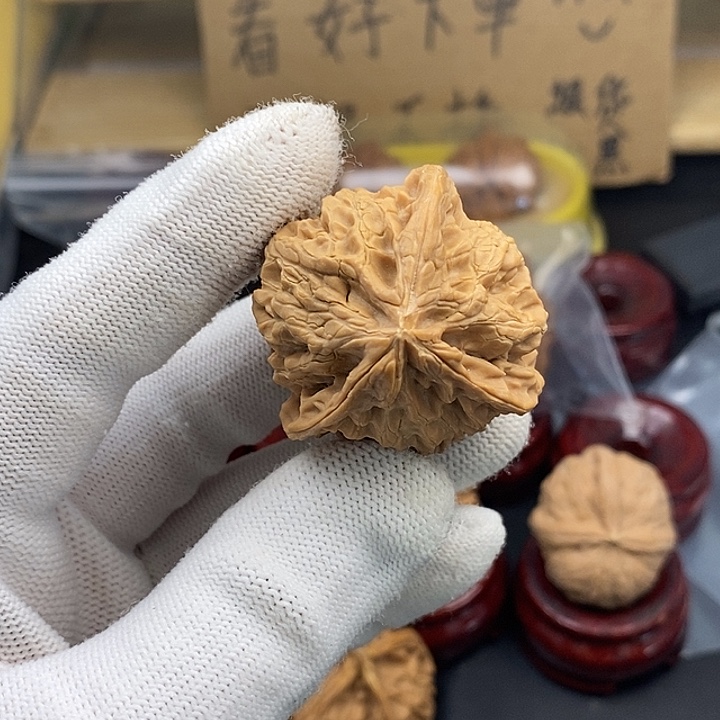 心***方文玩核桃吊坠磕碰不退不换