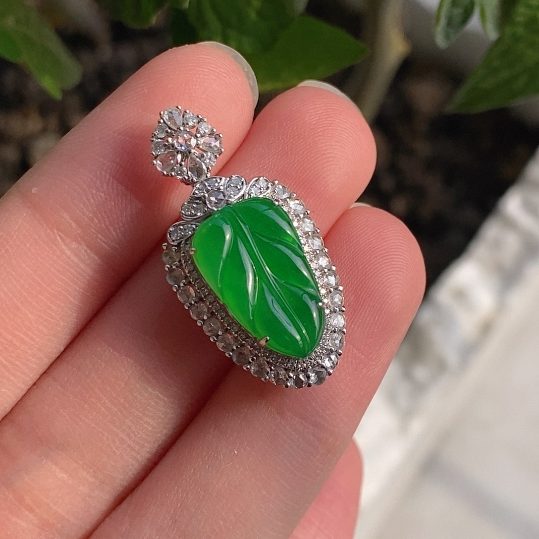 翡翠颈饰18K金镶嵌缘*天然缅甸A货翡翠