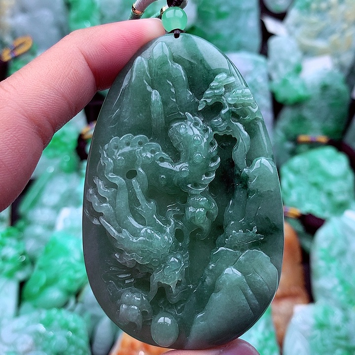 翡翠吊坠(不含链)未镶嵌