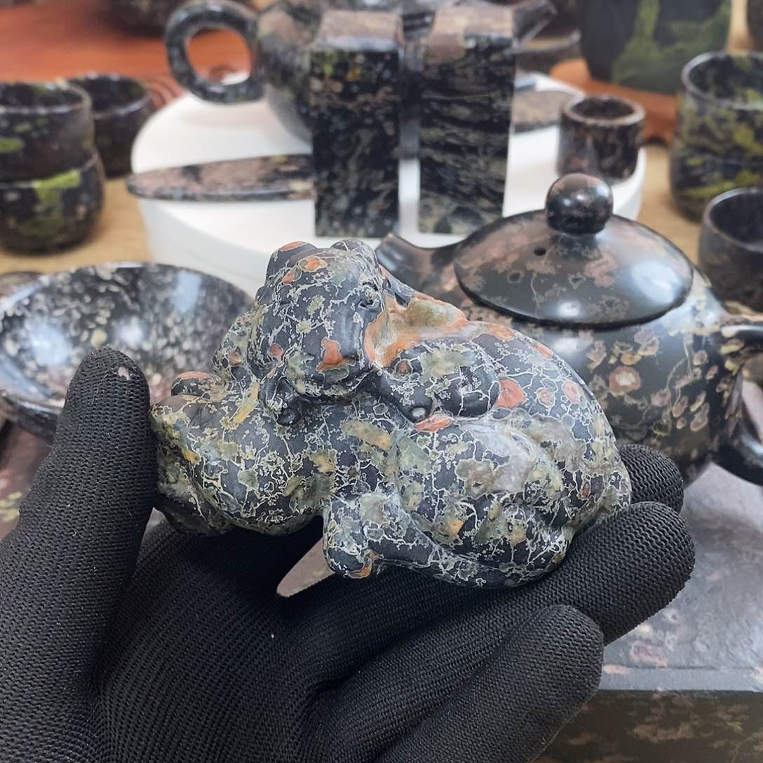 王*可豫石匠梅花玉安山玉老料福利