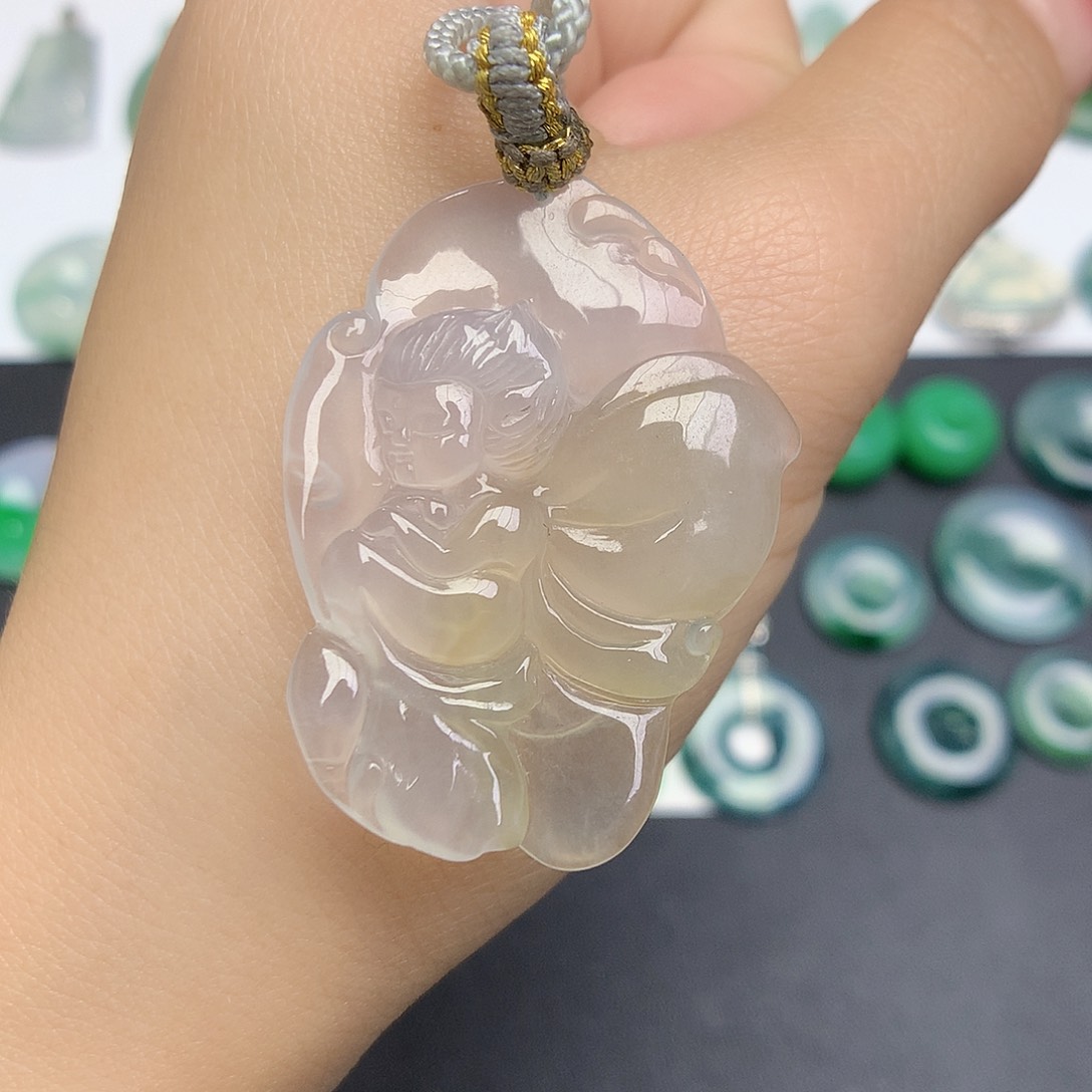 翡翠颈饰未镶嵌花仙子