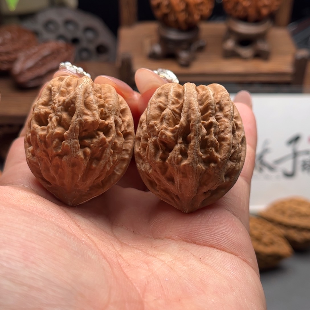 文玩核桃把件关东木子家楸大胖98