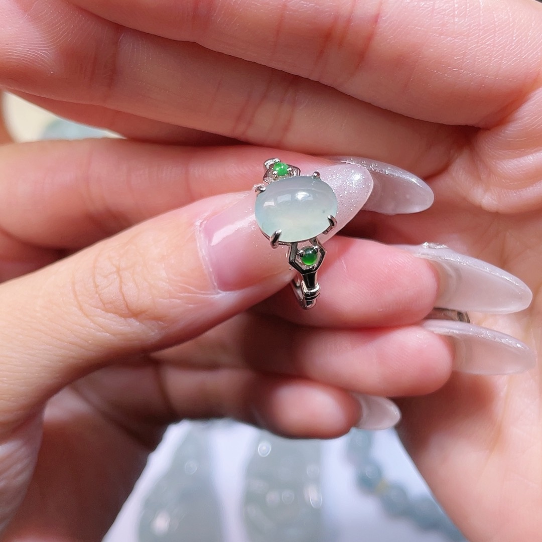 翡翠戒指未镶嵌S****i戒圈