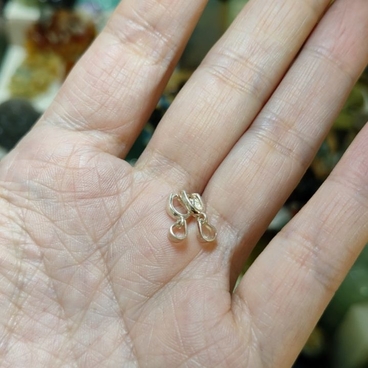 秋***3岫玉未镶嵌银扣头