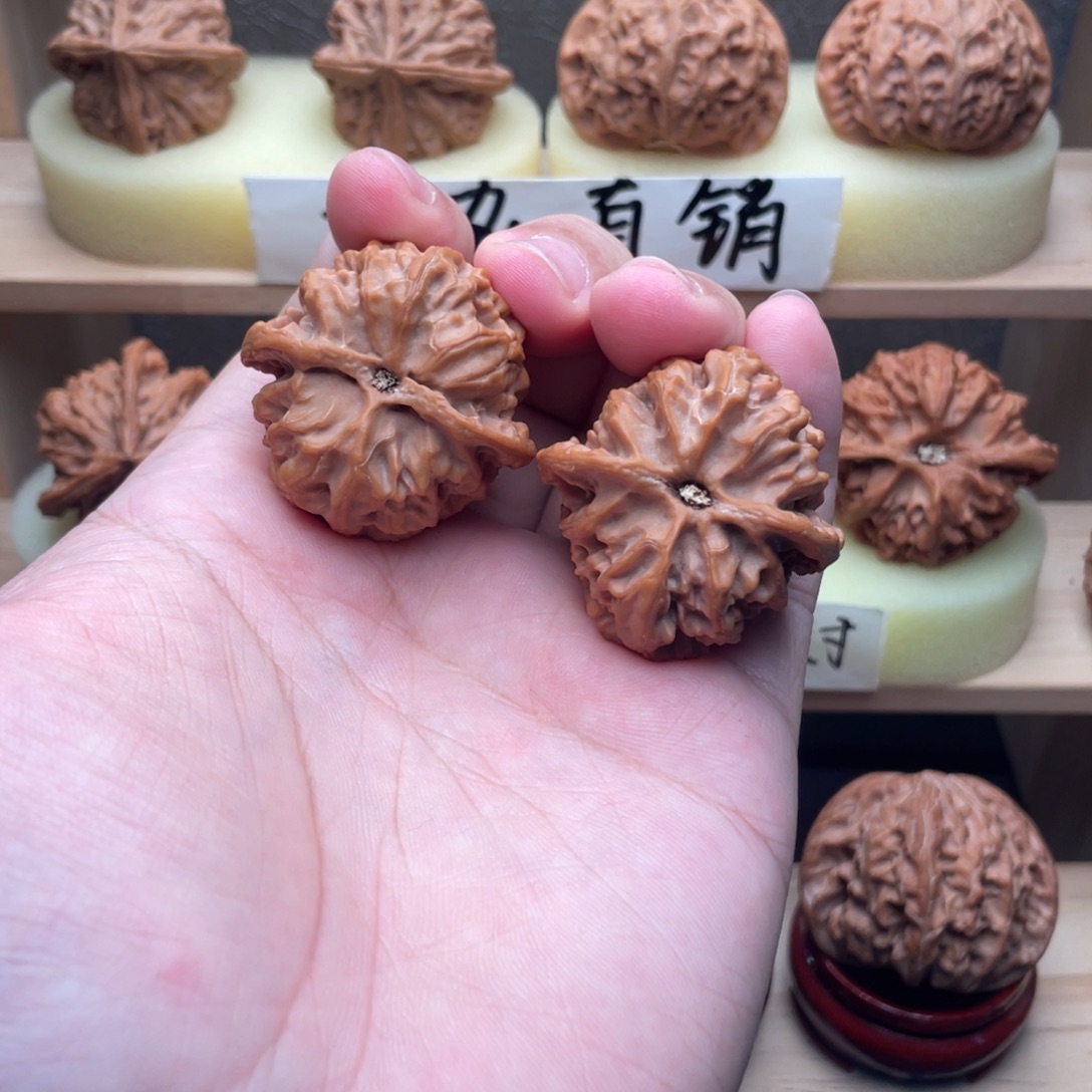 *****文玩核桃吊坠苹果圆37➕交友价