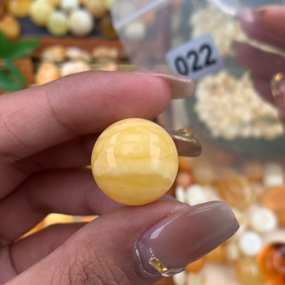 琥珀珠宝奇石未镶嵌18.3