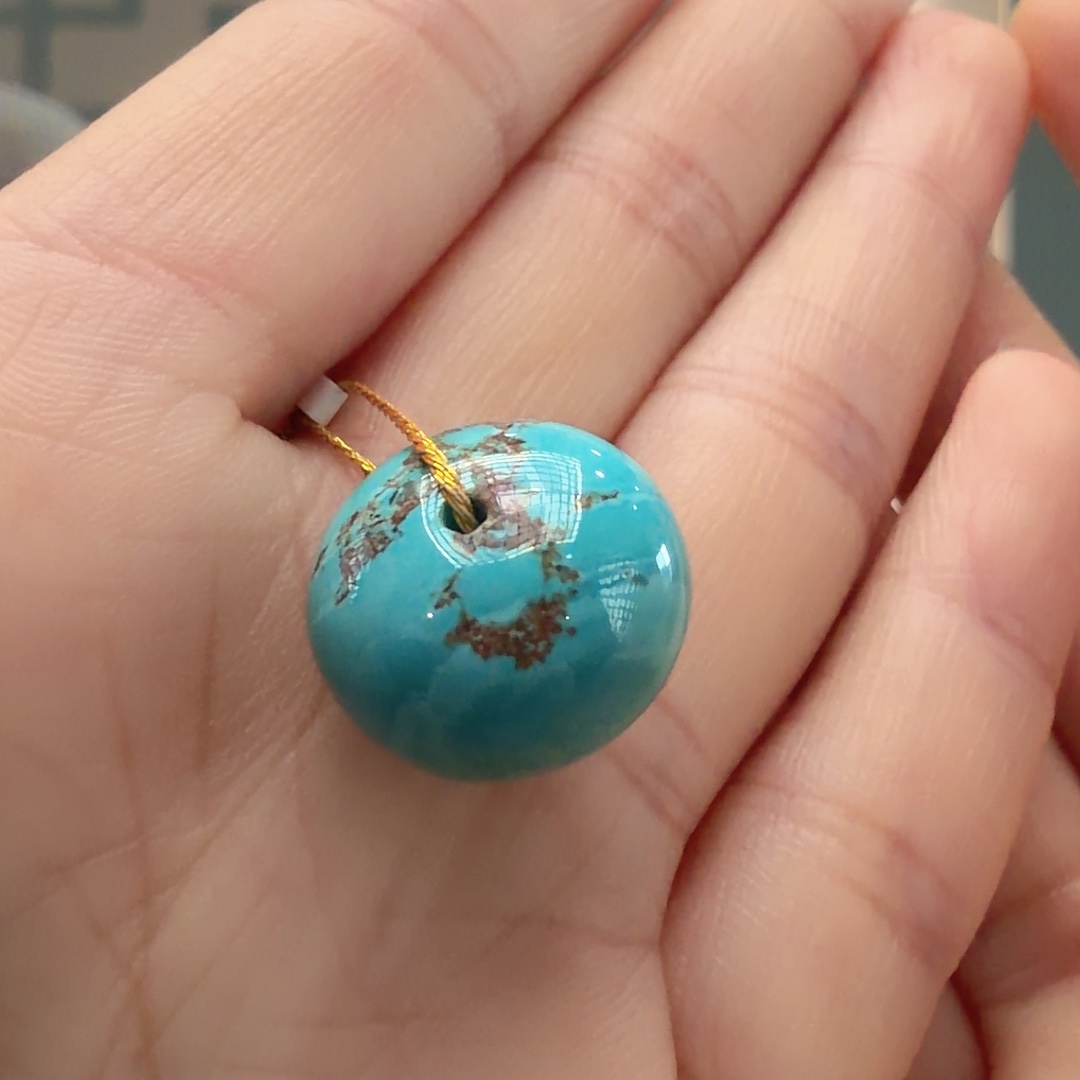 绿松石未镶嵌颈饰