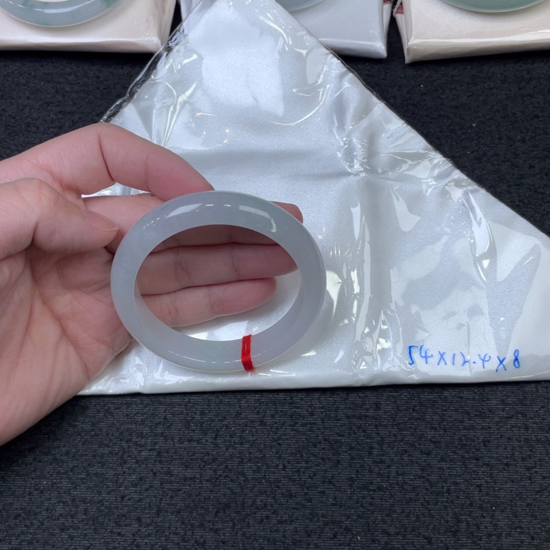 翡翠手镯未镶嵌54正圈