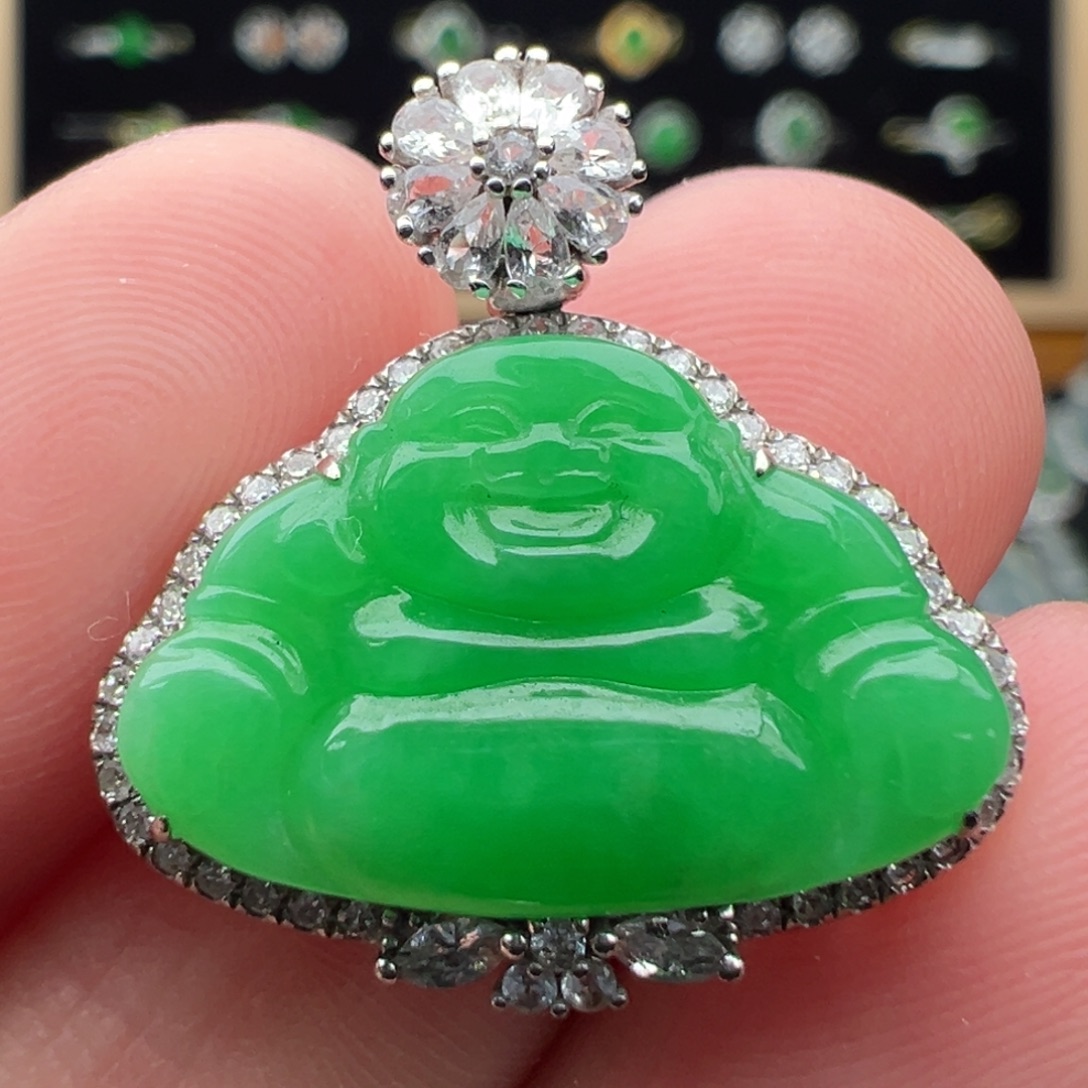 翡翠18K金镶嵌颈饰佛13.4