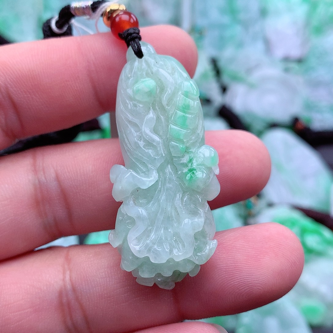 翡翠吊坠(不含链)未镶嵌