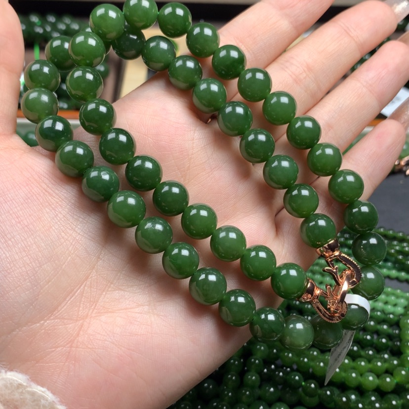 【闪购商品】和田玉（碧玉）颈饰未镶嵌华*