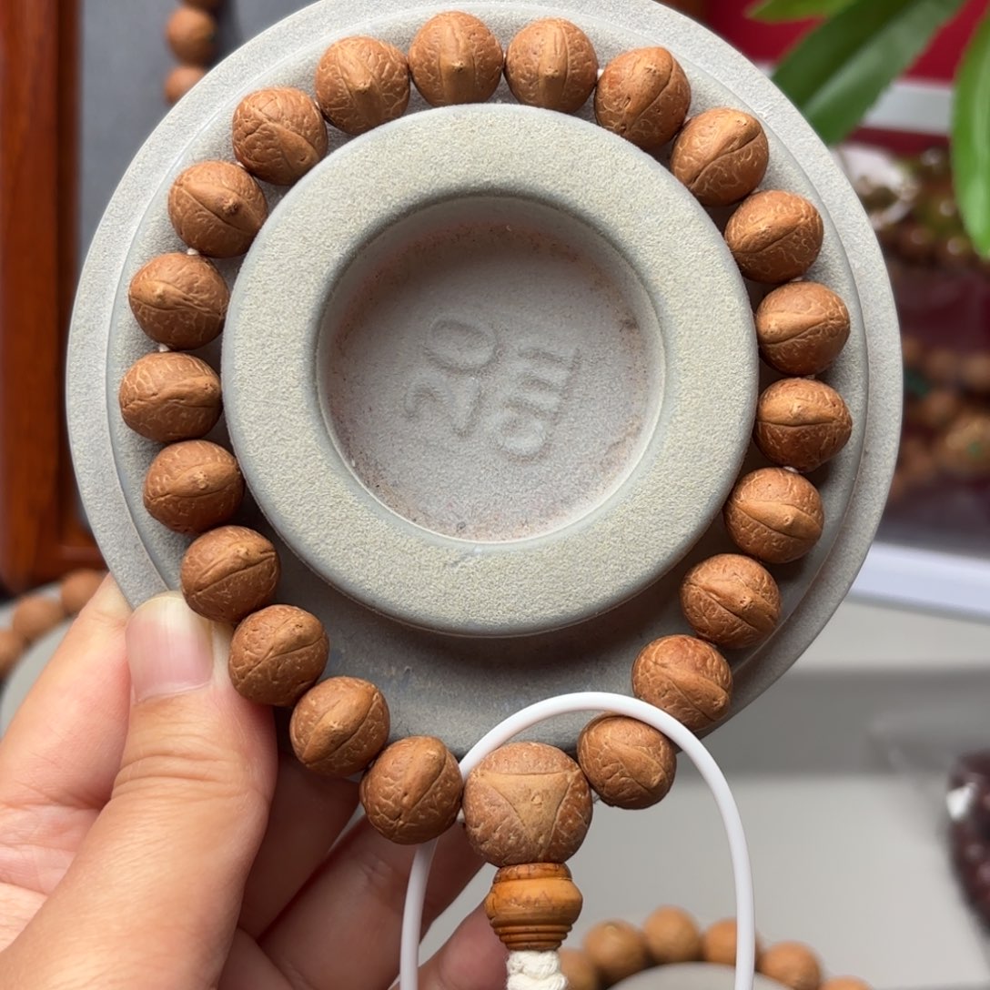 凤眼菩提手串12左右素串