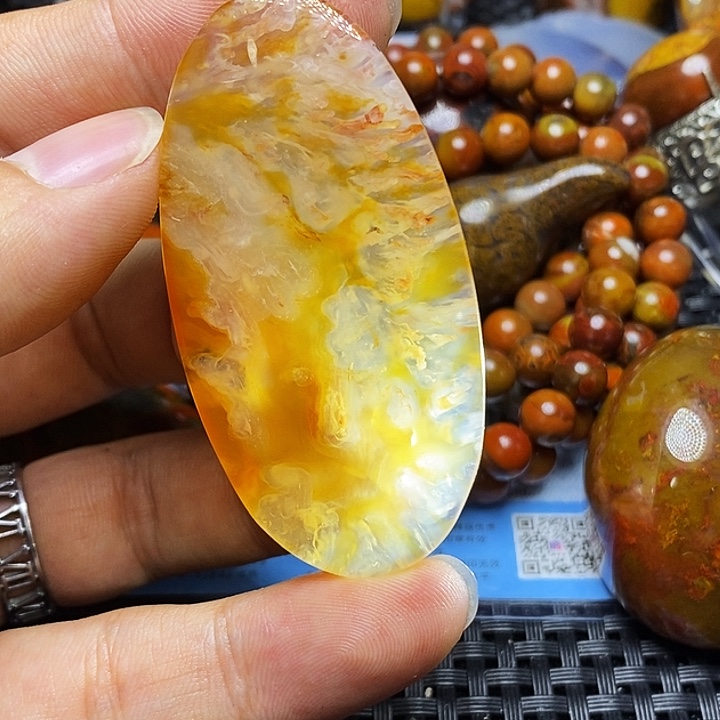 挣***猬玛瑙/玉髓未镶嵌颈饰