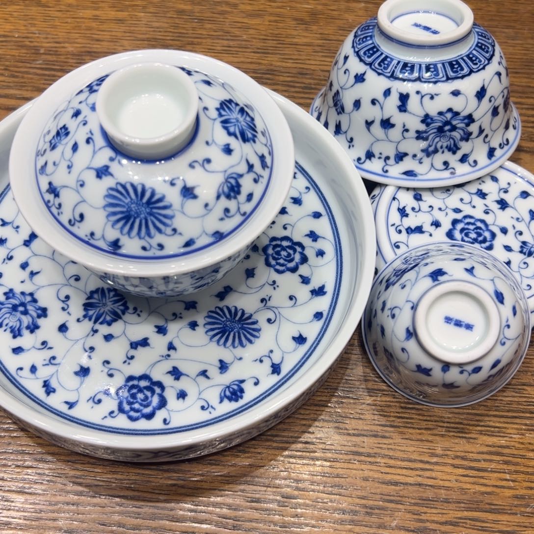 景德镇瓷器精品陈列展品