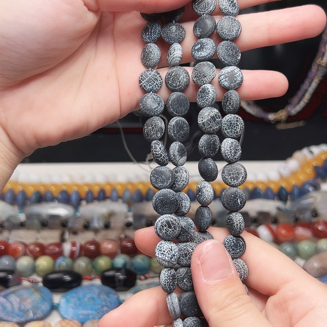 玛瑙/玉髓未镶嵌珠宝半成品c329 10m 药霜玛瑙小圆片一条