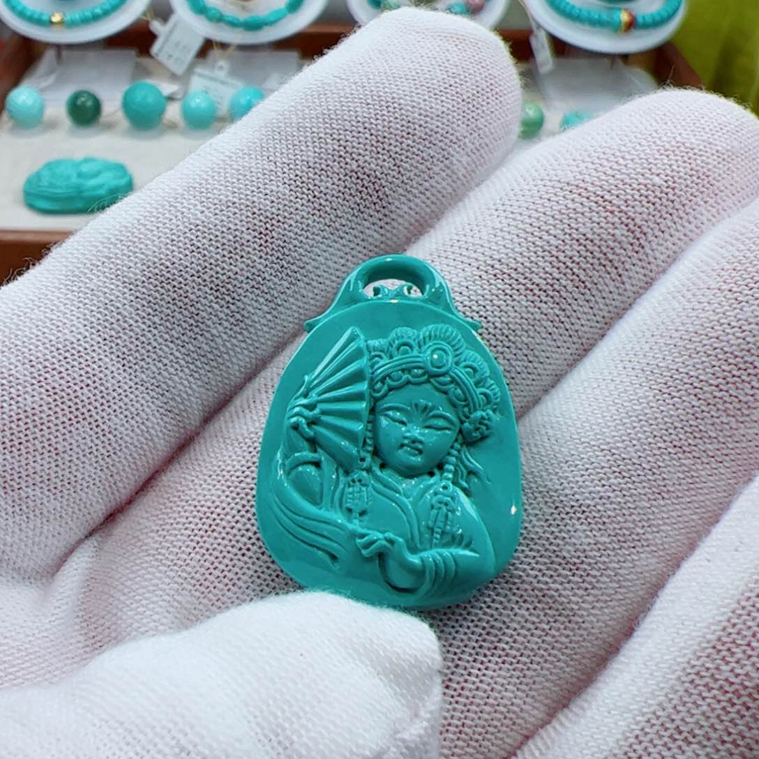 绿松石把件未镶嵌1个