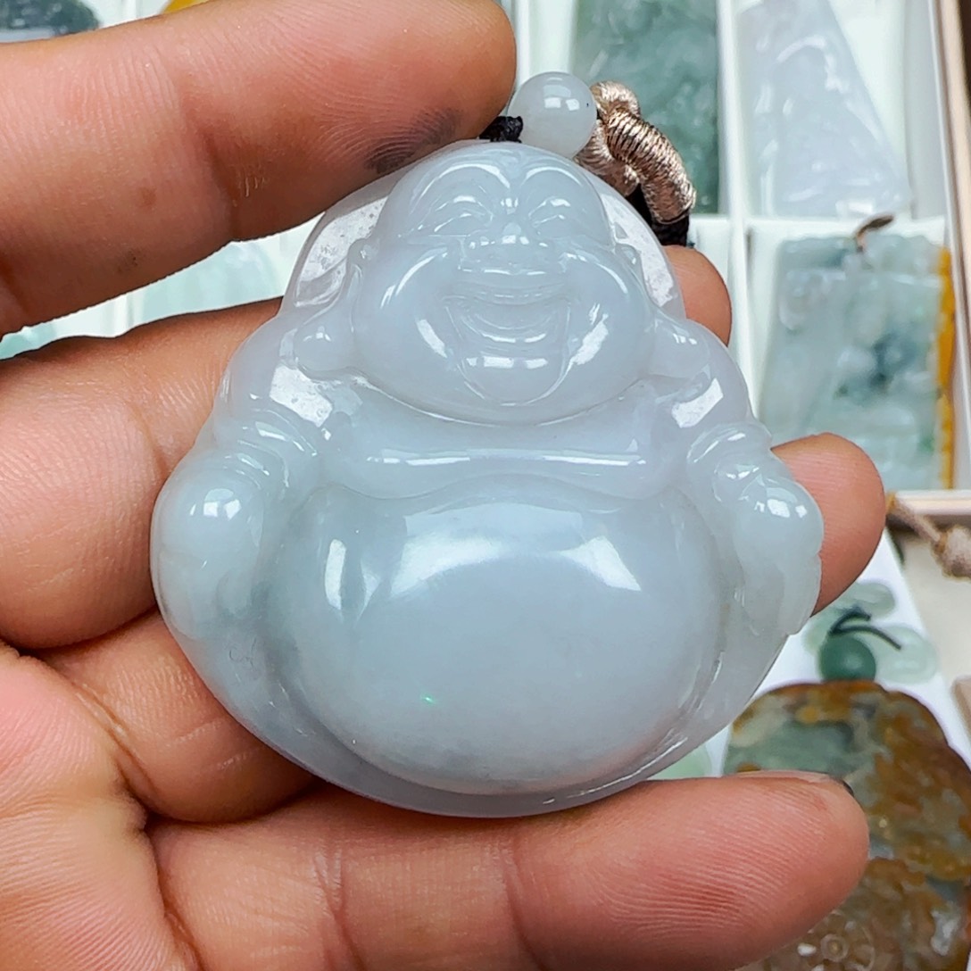 翡翠颈饰未镶嵌，