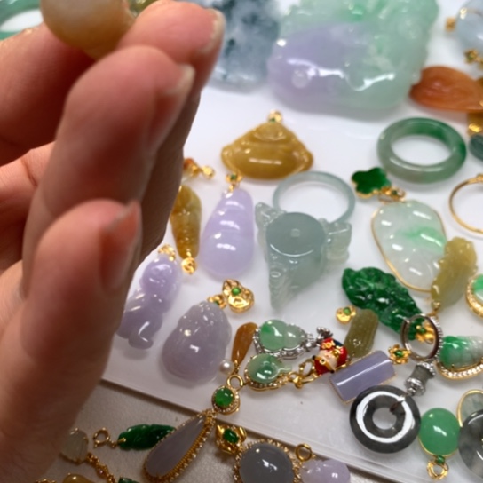 翡翠颈饰银S925镶嵌翡翠