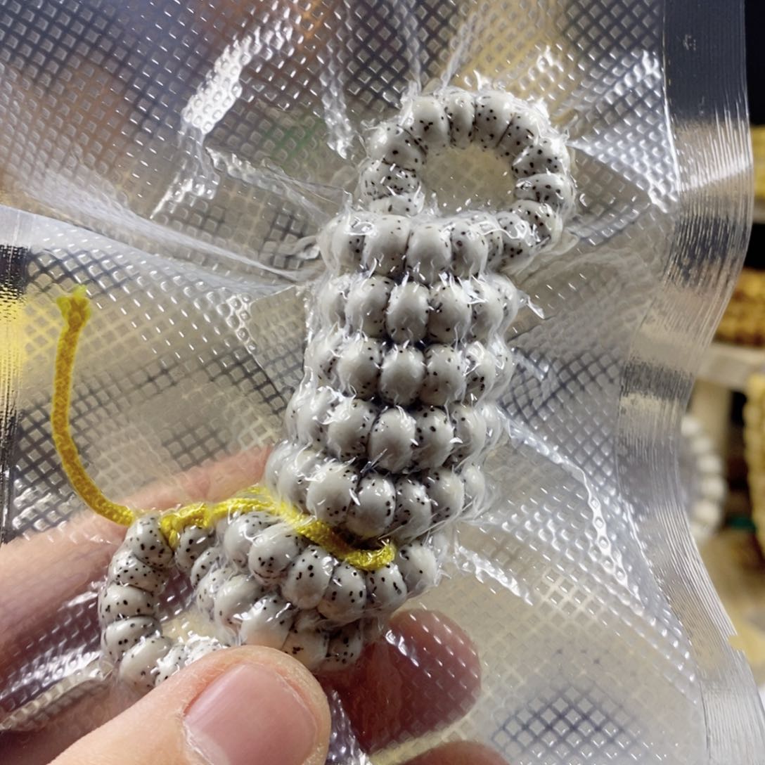 星月菩提吊坠总****?星月菩提8大肠手持