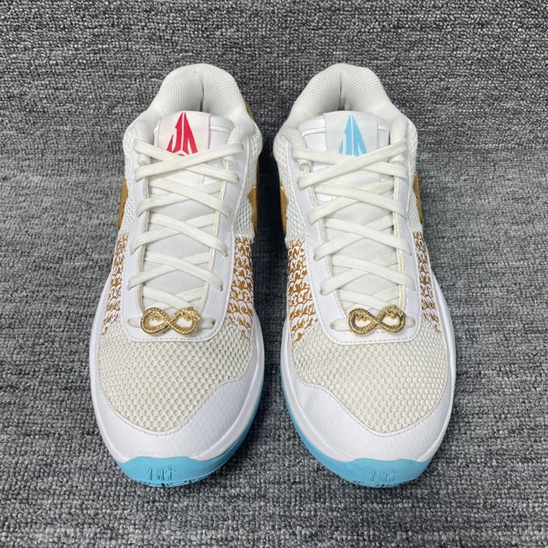 42码 Ja1 龙年 无原盒 篮球鞋