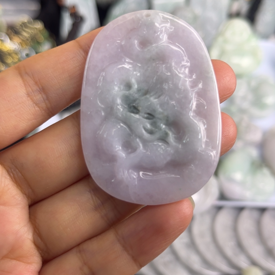 翡翠未镶嵌吊坠(不含链)瑕疵