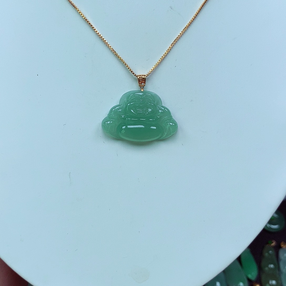 翡翠颈饰18K金镶嵌天然翡翠A货