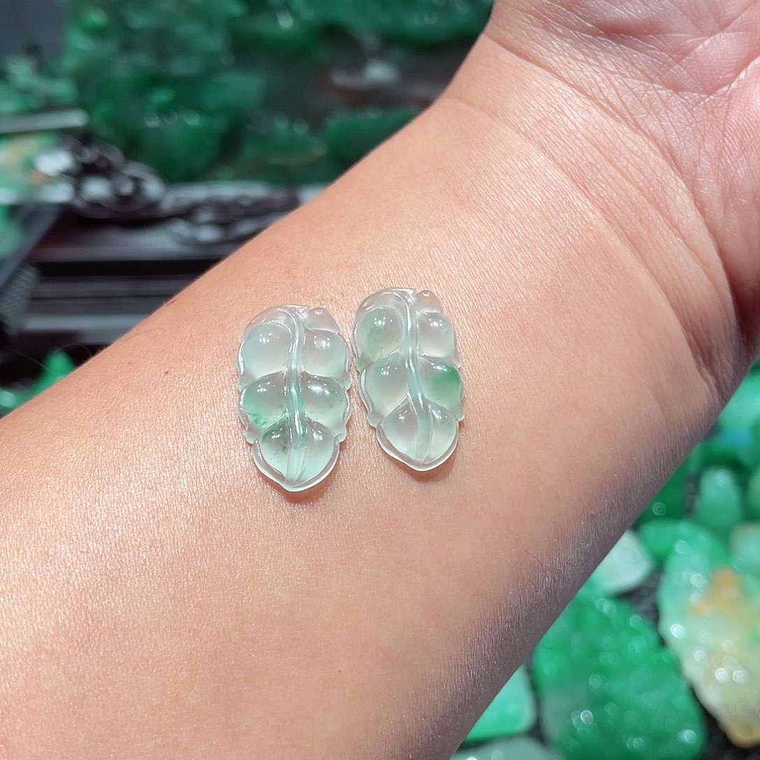 石英质玉颈饰未镶嵌9****8