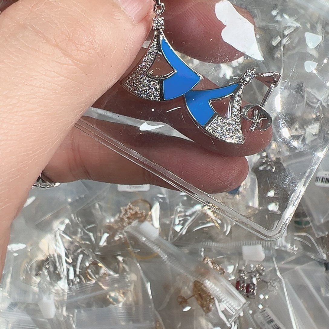 珐琅铁合金1111111