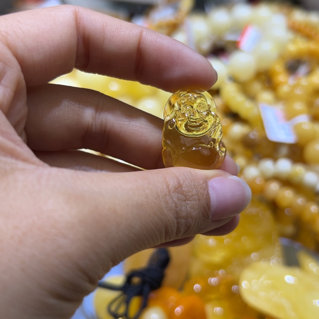 琥珀珠宝奇石未镶嵌