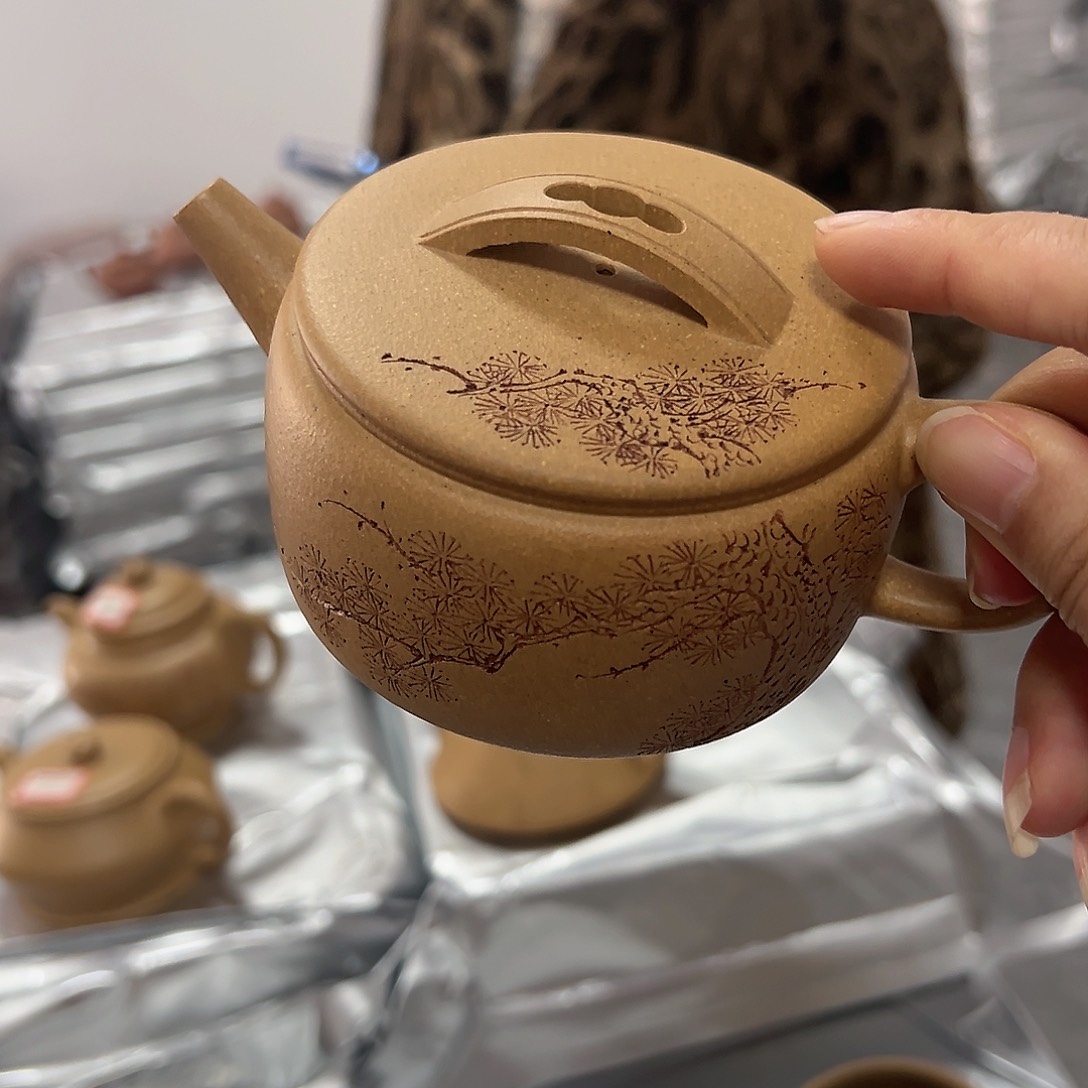 紫砂茶壶黄龙山原矿黄金段210