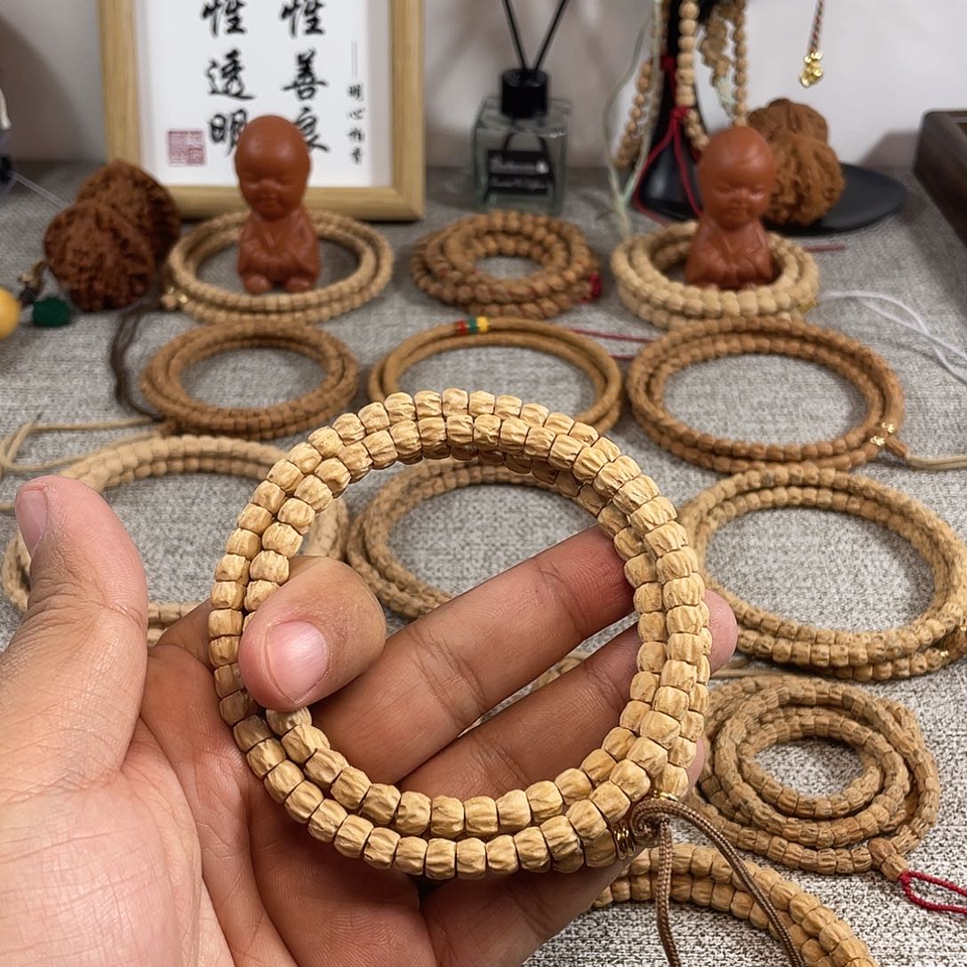柏香籽/百香籽吊坠贰*?