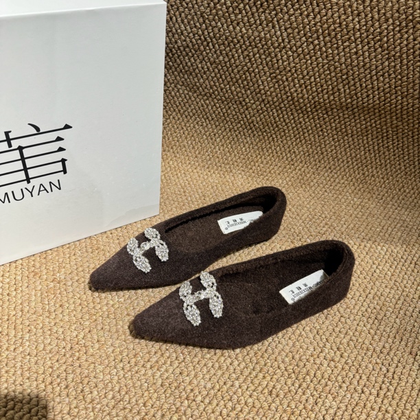 【觅而】2025冬季新款加绒平底瓢鞋平底鞋1071